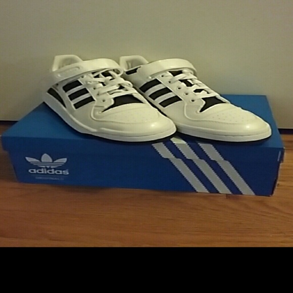 adidas Other - Adidas Forum LO Sneakers
